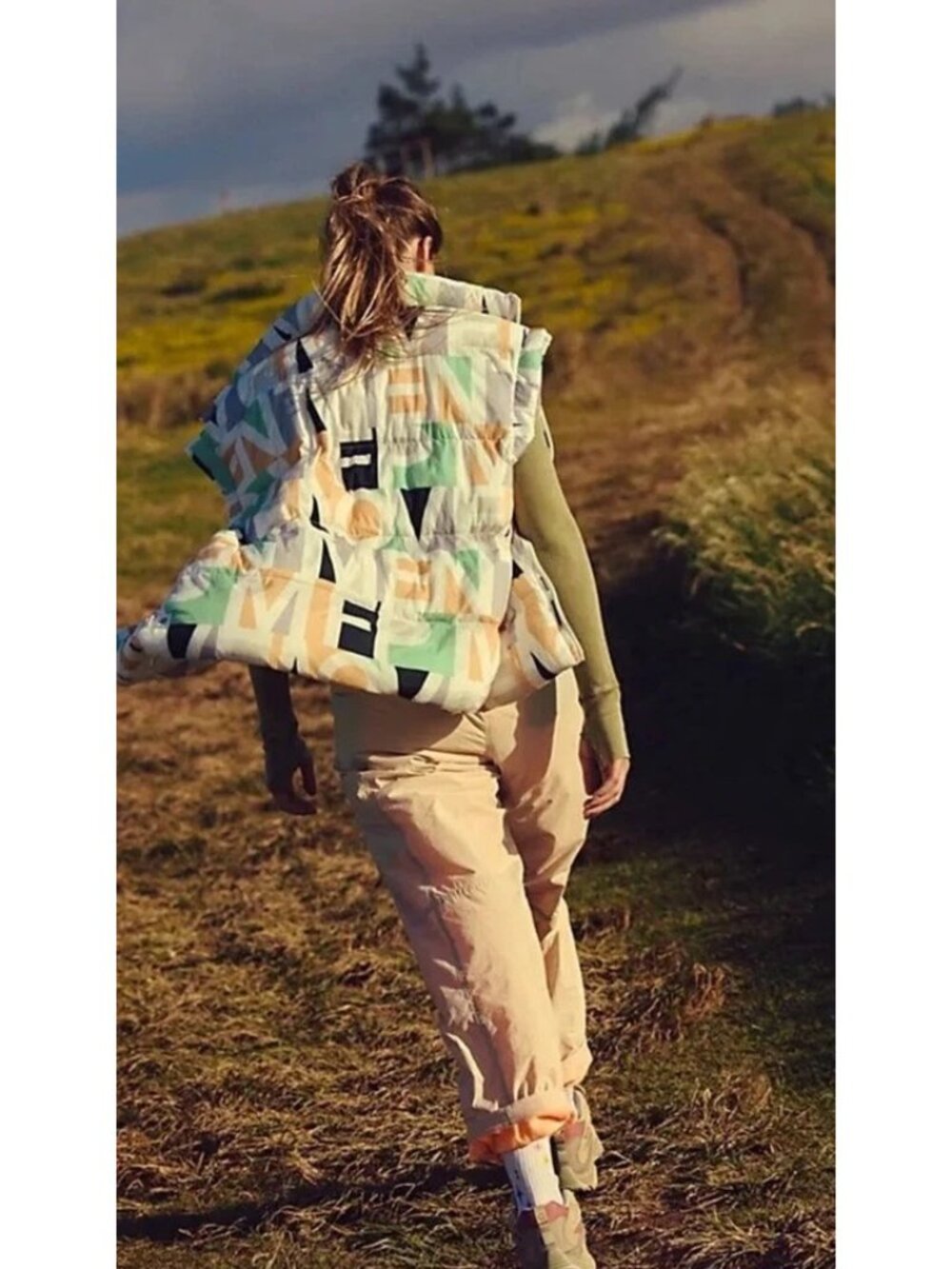 Free People Puffer Vest With Movement Print Size S-XL  - PrimaLoft Insulation - Picture 3 of 13